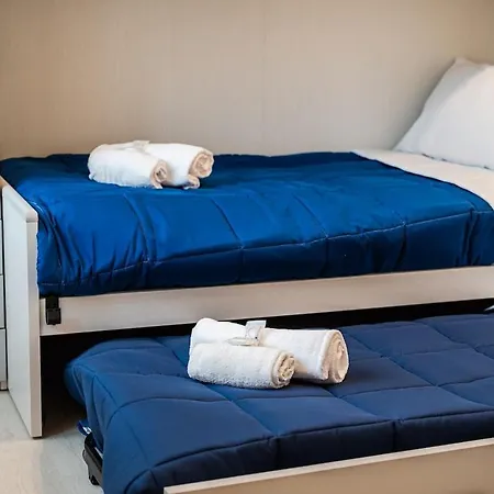 Center Sea Just Steps Away - Aria Condizionata - Wifi Apartment