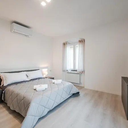 شقة Center Sea Just Steps Away - Aria Condizionata - Wifi *